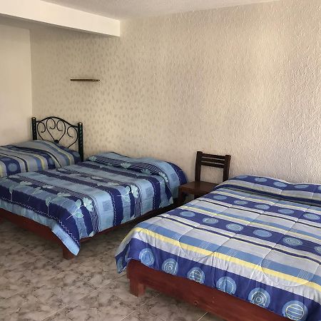 تولا دي أليندي Hotel Andrea المظهر الخارجي الصورة