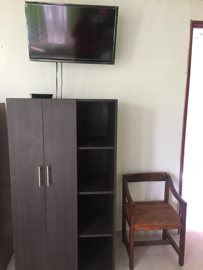 تولا دي أليندي Hotel Andrea المظهر الخارجي الصورة