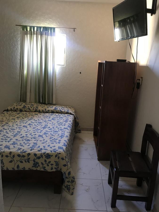 تولا دي أليندي Hotel Andrea المظهر الخارجي الصورة